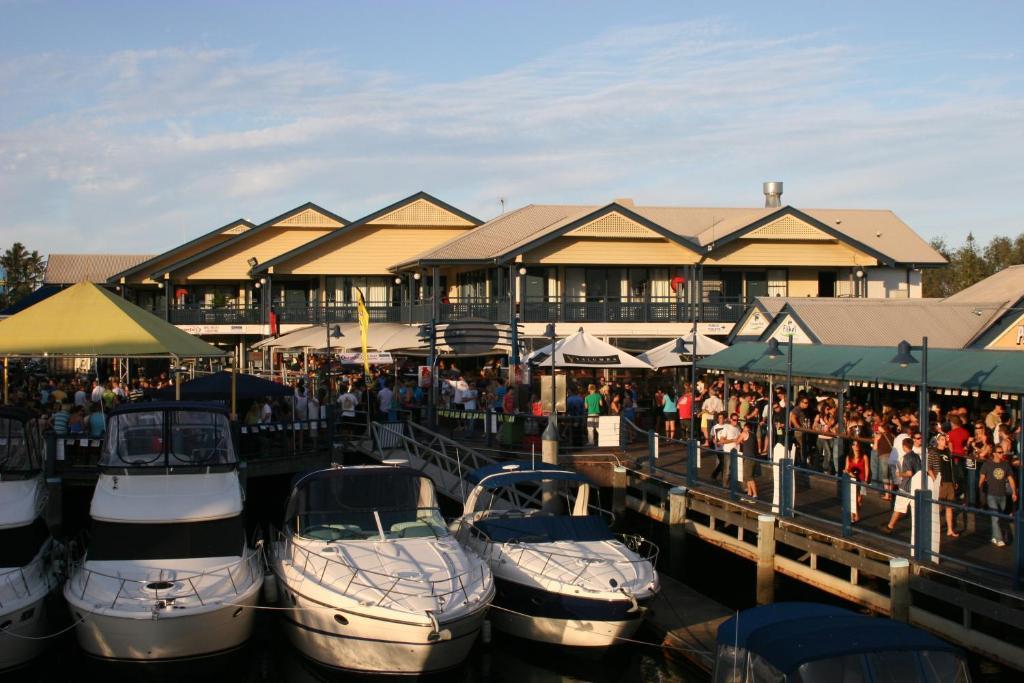 Southport Surfers Paradise Yha מראה חיצוני תמונה